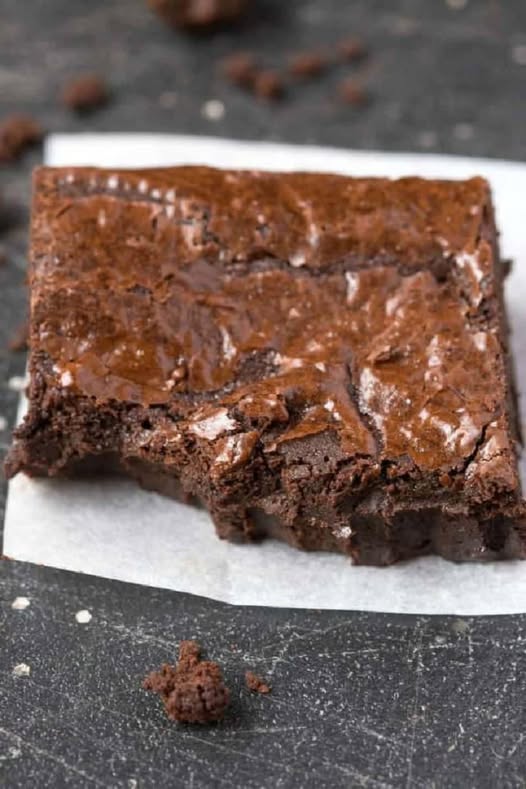 Bezmączne Brownie – Intensywnie Czekoladowe i Niewiarygodnie Wilgotne